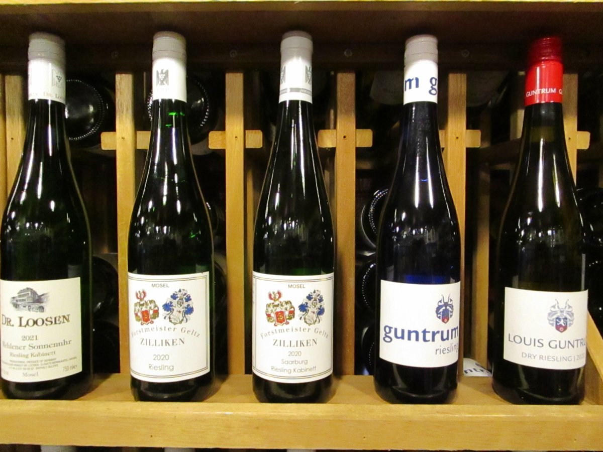 GermanGourmet's tweet photo. So much #German #wine - so little #time https://t.co/QBXCxiyIIZ