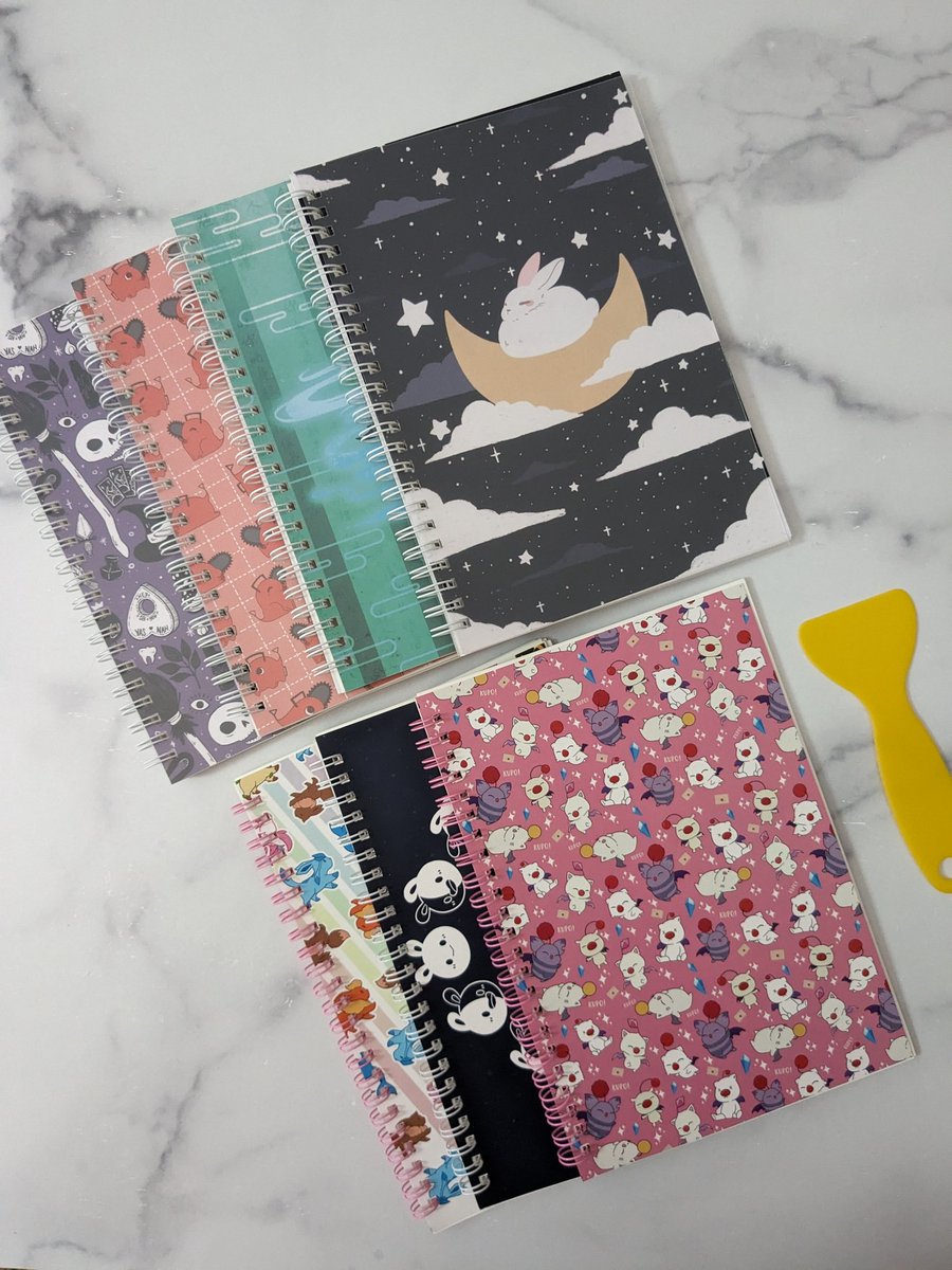 iAmSugarCubed's tweet image. ⭐STICKERBOOKS⭐

No more worrying abt where to put your hoards of stickers or putting them in a box, never be seen again (not me). They're completely removable w no damage to the paper or sticker!

 Available Friday @ 5pm cdt on sugarcubedstudios.com 

#stickerbook #stickers