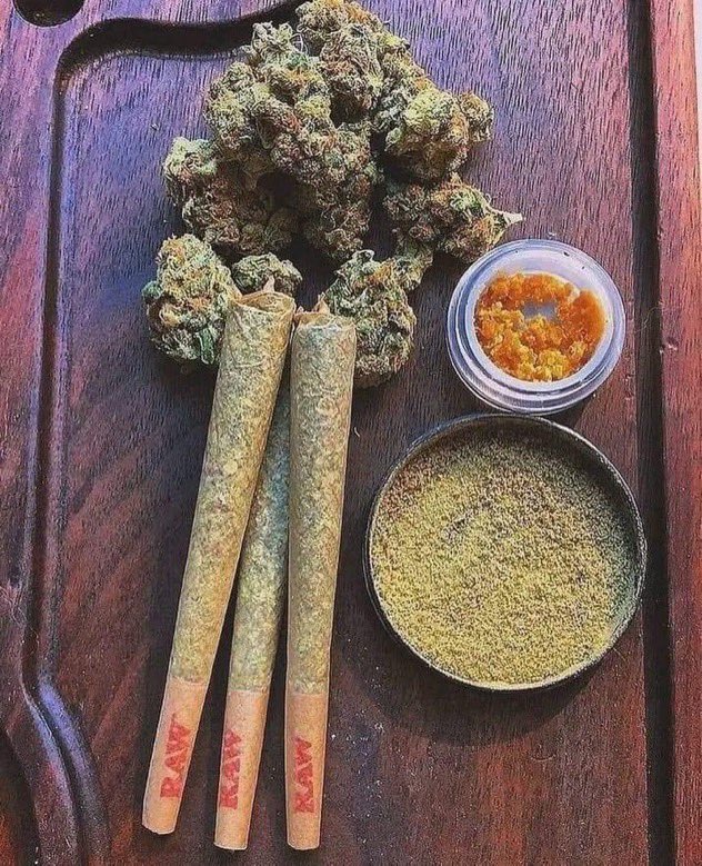 Time for a smoke 😍💚

#StonerFam #Mmemberville #WeedLovers #CannabisCommunity