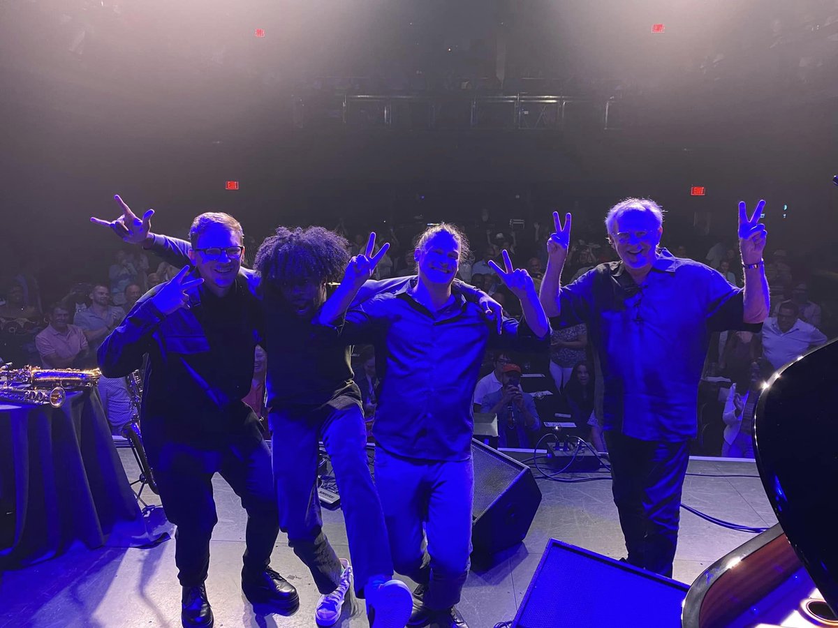 BobJamesMusic's tweet photo. Mesmerizing performance by the Bob James #Quartet at the Count Basie Theatre, The Vogel! Featuring the extraordinary talents James Adkins, Michael Palazzolo &amp; Andrey Chmut. The sold-out crowds were sensational!

#BobJames #jazz @basiecenter #concerts @AndriyChmut @jamesalexadkins https://t.co/7ofvp1OLFb