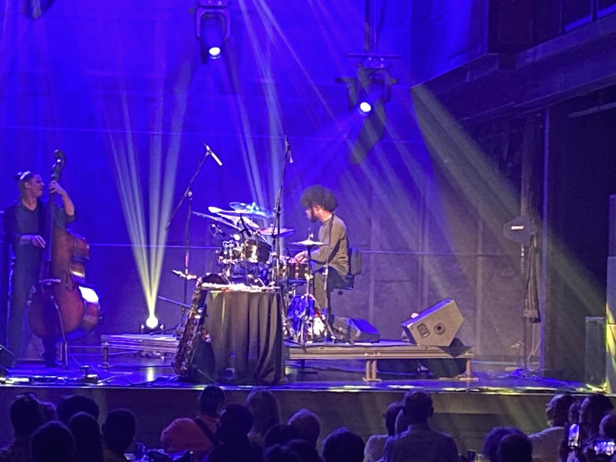 BobJamesMusic's tweet photo. Mesmerizing performance by the Bob James #Quartet at the Count Basie Theatre, The Vogel! Featuring the extraordinary talents James Adkins, Michael Palazzolo &amp; Andrey Chmut. The sold-out crowds were sensational!

#BobJames #jazz @basiecenter #concerts @AndriyChmut @jamesalexadkins https://t.co/7ofvp1OLFb