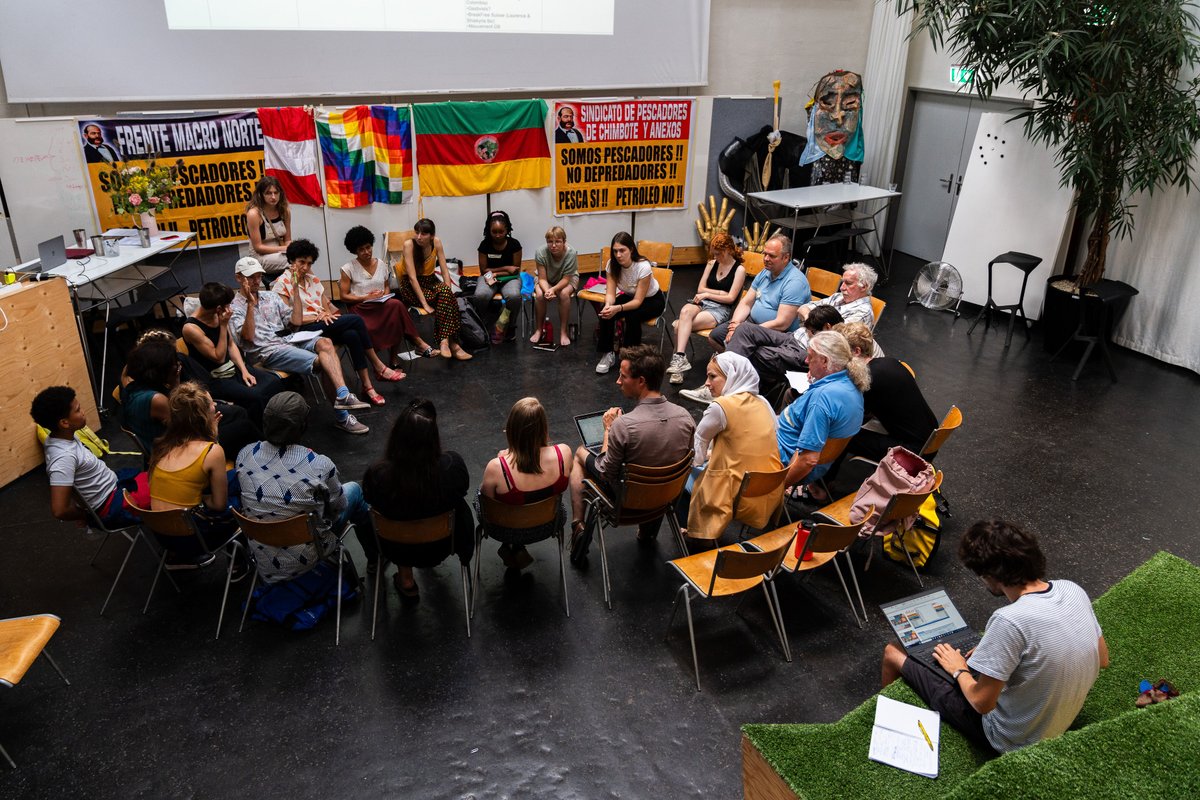 Throwback Thursday: 3 weeks ago we joined the Peoples’ Forum for Climate Justice & Financial Regulation ahead of the AGM of the @BIS_org. NGOs, grassroot groups & frontline leaders shared experiences & discussed a financial system that prioritizes people & planet. A small recap👇