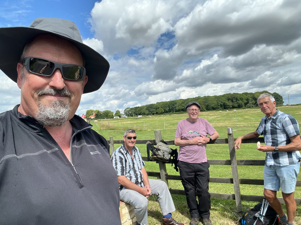 wass74's tweet photo. Good walking from #Roughton today with #SkegnessHorncastle @RamblersGB although at times it felt like we were hacking through a jungle. https://t.co/MBUHGtOLuC