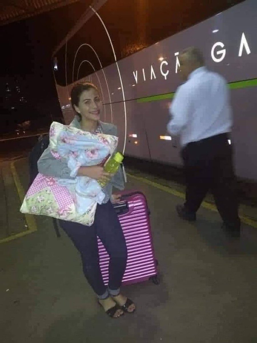 yo: ′′amo a mi ciudad′′
*primera oportunidad de desaparecer*
yo: