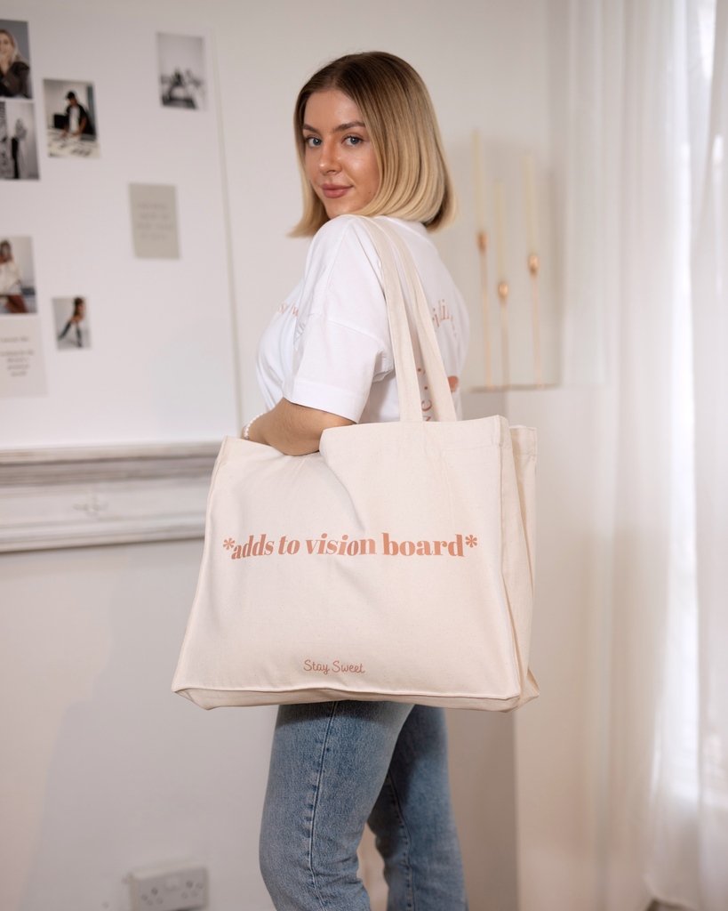 Are you an avid vision boarder too? 🫶✨ @alicelucybradley