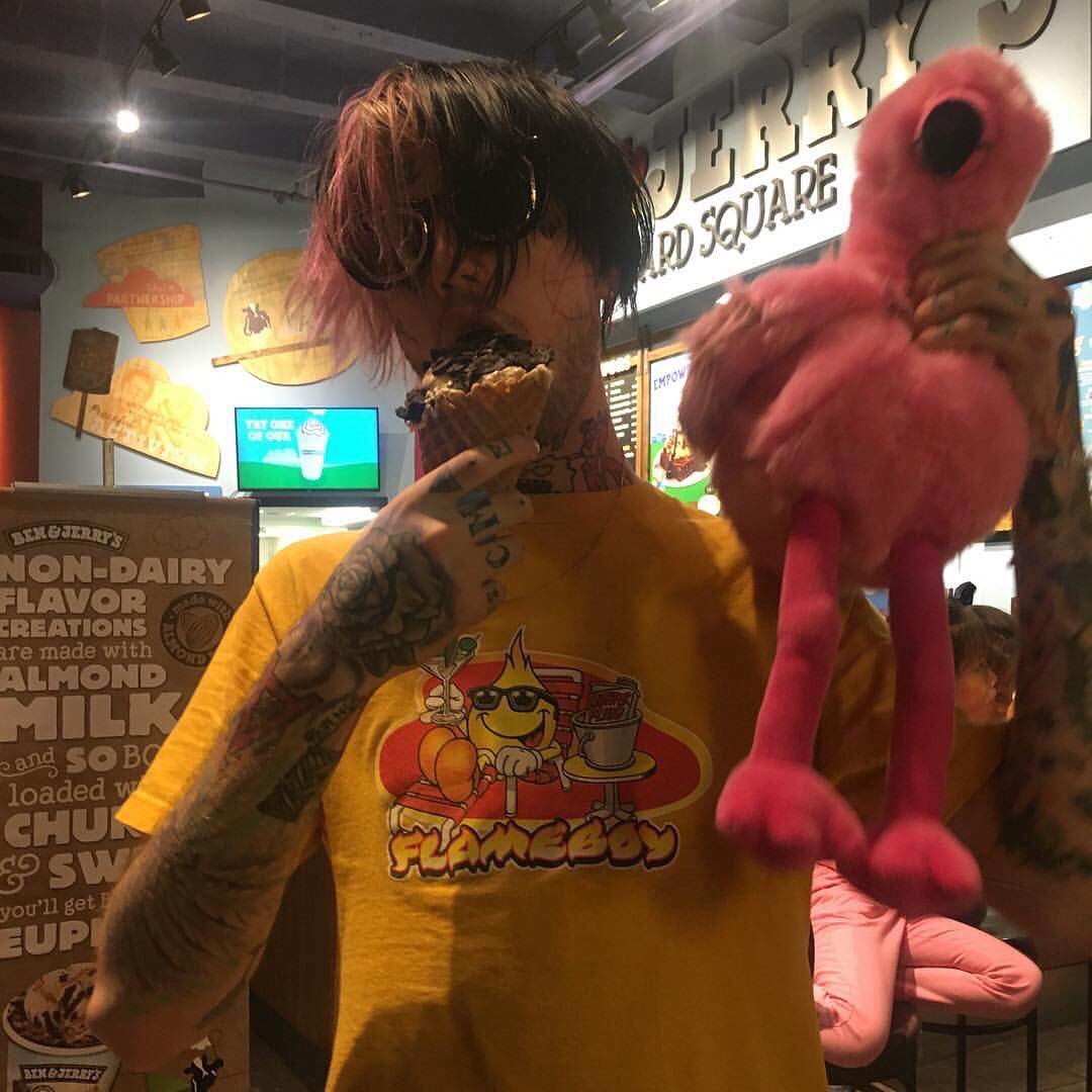 RT @imnotenoughsrry: Lil Peep https://t.co/rsKsFyR3gY