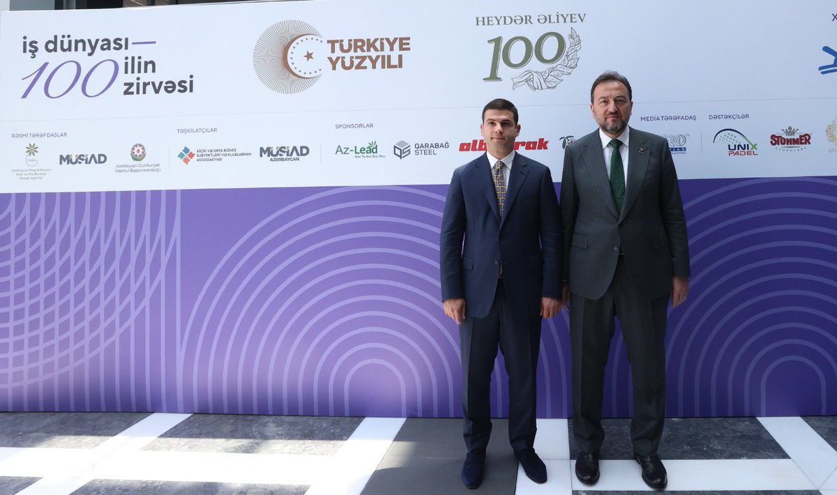 İstanbulda <a href="/MUSIAD/">MÜSİAD</a> başkanı dəyərli dostum <a href="/MahmutAsmali/">Mahmut Asmalı</a> yı makamında ziyarət ettik. Bu gün burada keçirilmiş “İş dünyası - 100 ilin zirvəsi” biznes forum-sərgi keçirilib. Forumun təşkilatı işlərində dəstəyindən dolayı təşəkkürümüzü bildirdik. 🇦🇿 🇹🇷
