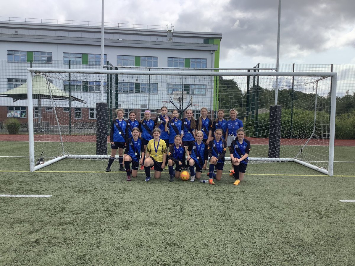 IslwynHighSport's tweet image. Unbelievably proud of this squad of girls. You played out of your skin today and gone ahead to win the U13 Caerphilly Cup v Lewis Girls. Very physical first half saw us in the lead 5-3 half time. Teamwork made the dream work and the second half showed you all deserving winners!🏆