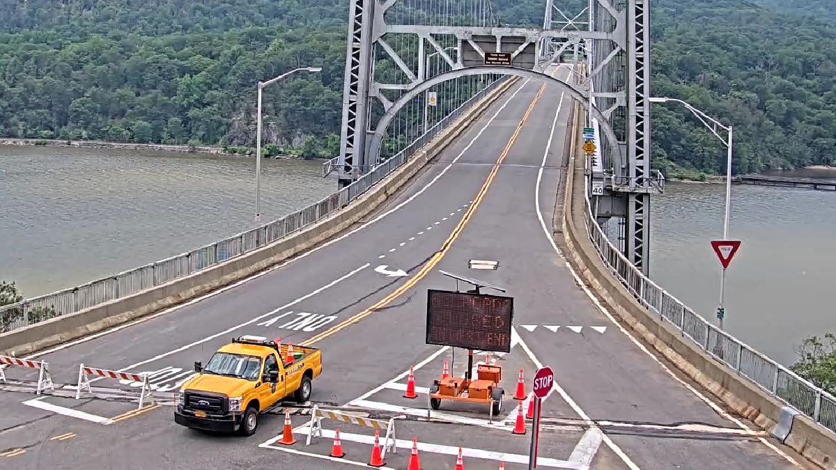 It's been very quiet at the Bear Mountain Bridge the past few days. The bridge is open, but closures still exist on the west side of the bridge, so we cannot allow traffic to cross westbound.

Seek alternate routes and visit 511ny.org for more up-to-date information