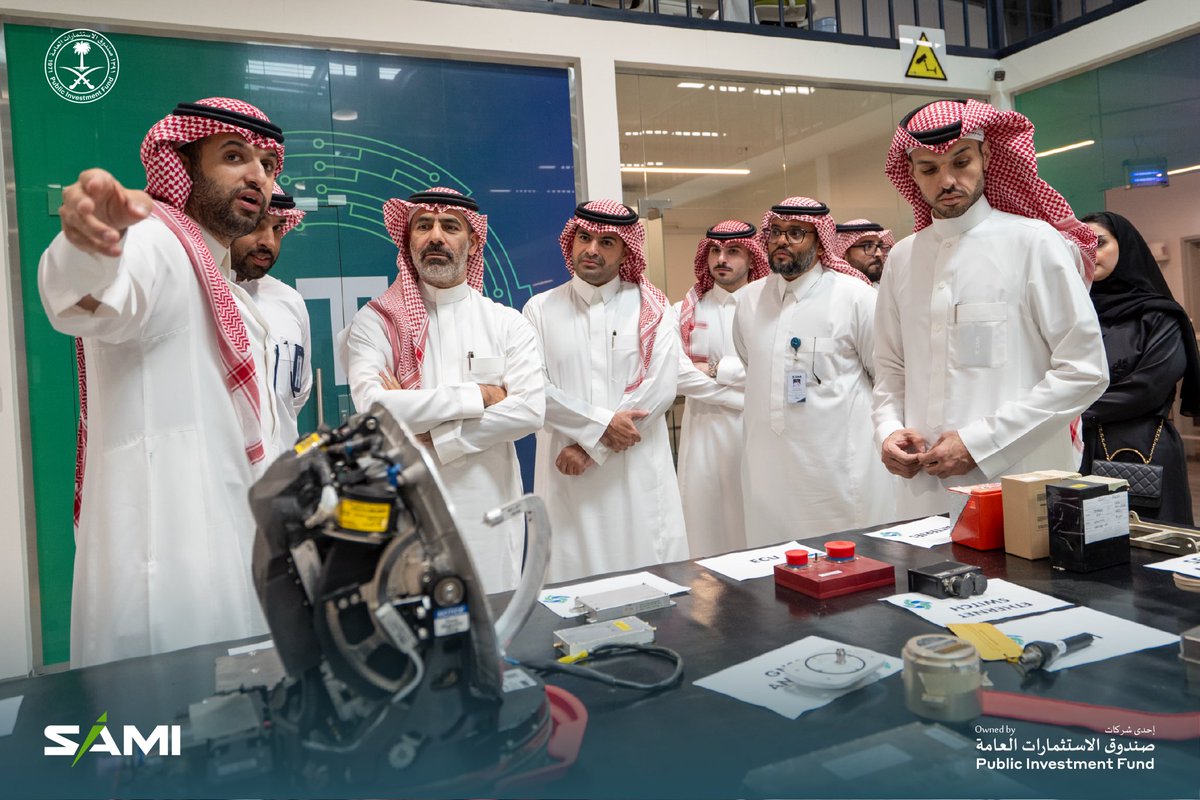 SAMIDefense's tweet photo. لبحث سبل التعاون المشترك في قطاع الصناعات الدفاعية، زار سعادة الرئيس التنفيذي م. @WalidAbukhaled إحدى مصانع شركة @Intra_sa، حيث كان في استقباله سعادة الرئيس التنفيذي د.حمد بن عبدالله الفوزان. https://t.co/YCz1g3xuQb