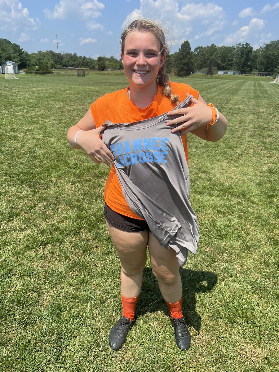 Camp TOUGHNESS award goes to our goalie!! Great job this week! 💪🏻🤩
