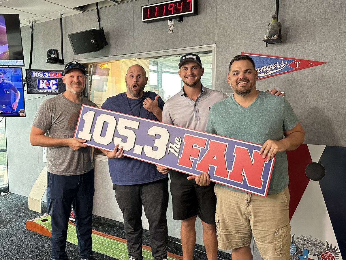 Flower Mound Native and @WorldLongDrive Port Rowan Champion @VerplankBryce25 joins @1053TheFan to reflect on his success last weekend in Ontario! 🏌️