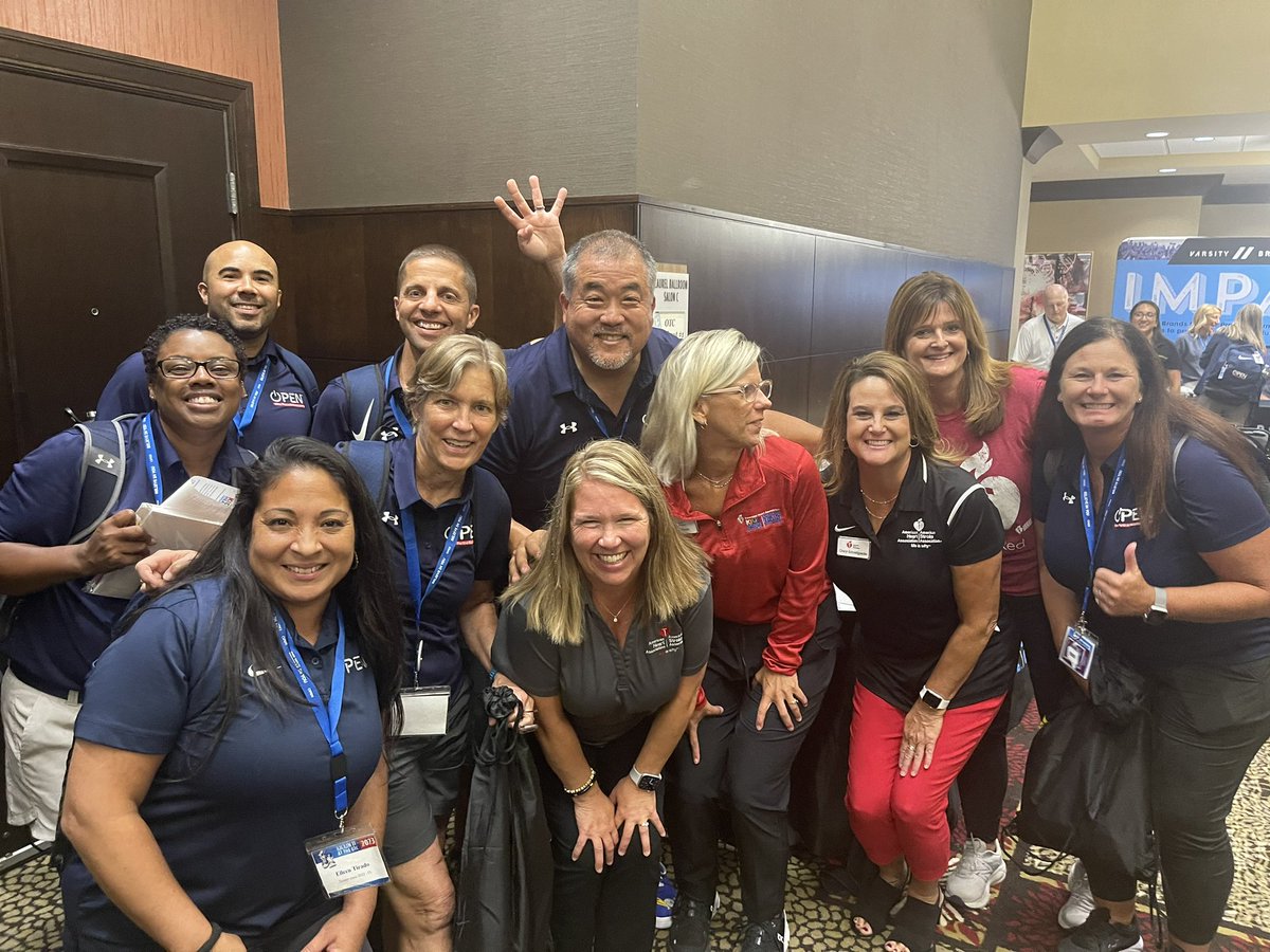 trentsuzuki's tweet photo. The Team 4 EnFOURcers appreciate Kary Bachert & @KidsHeartChall for informing us on the benefits of heart rate monitoring in a #QualityPhysEd program! #OTCStLouis @OPENPhysEd @bafish10 @PEtop5 @lporterPE @TiradoEileen @ramosjr02 @ShannonMaly #GuardiansofQualityPhysEd https://t.co/SITTwRzNmb