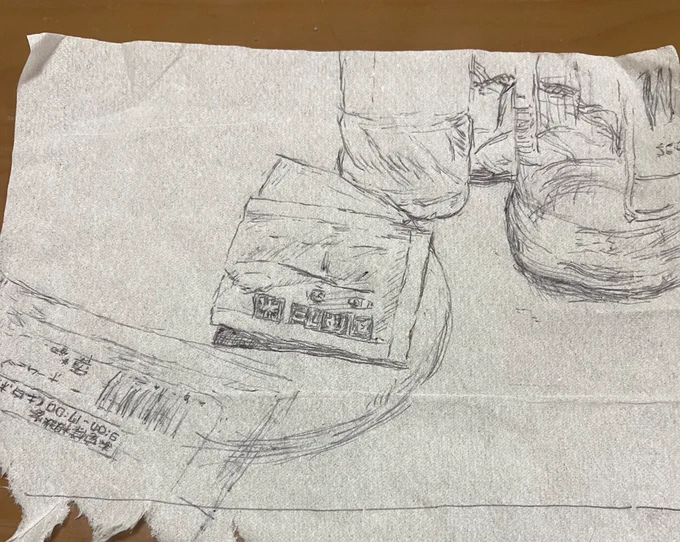 ティシューの落書きが1番楽しいよというかこれしか絵を描くの楽しくないよ 