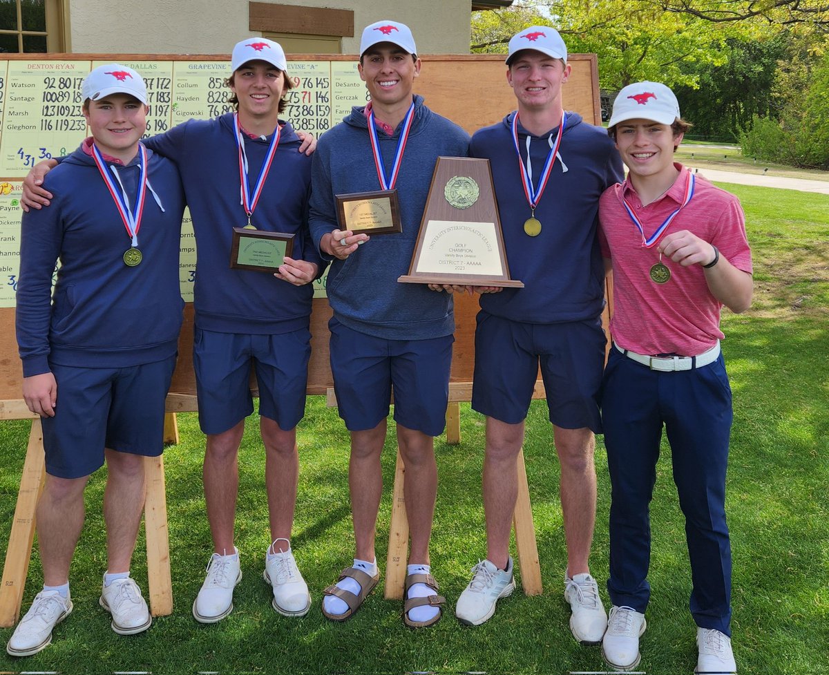 GHS Golf Tryouts will be held August 7-9 at Grapevine GC. You will need to turn in your physical and medical history forms to bryan.humphreys@gcisd.net by August 4. You may find more info at ghsmustanggolf.com. <a href="/GCISD_Athletics/">GCISD Athletics Dept.</a> <a href="/grapevinegolf/">Grapevine GC</a>