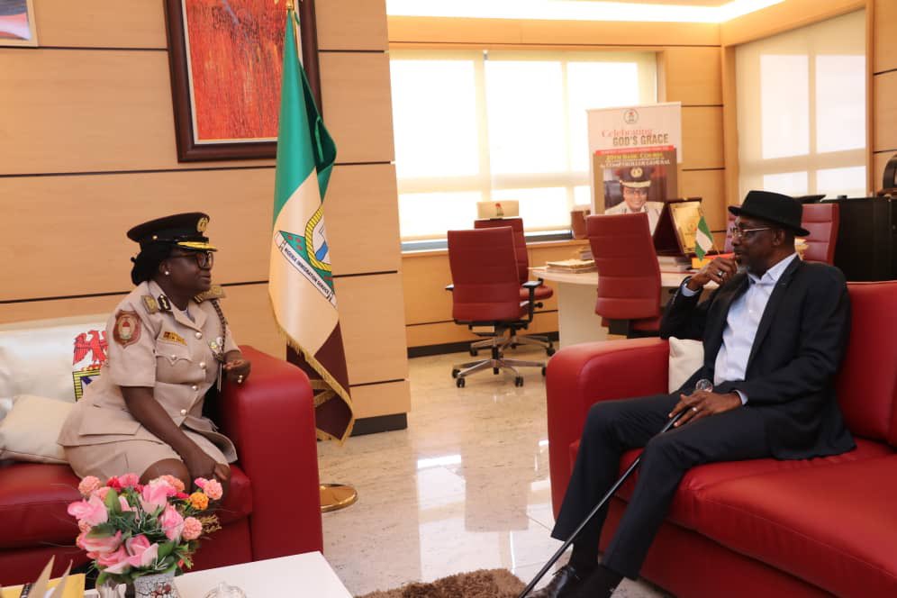 Nigeria Immigration Service tweet media