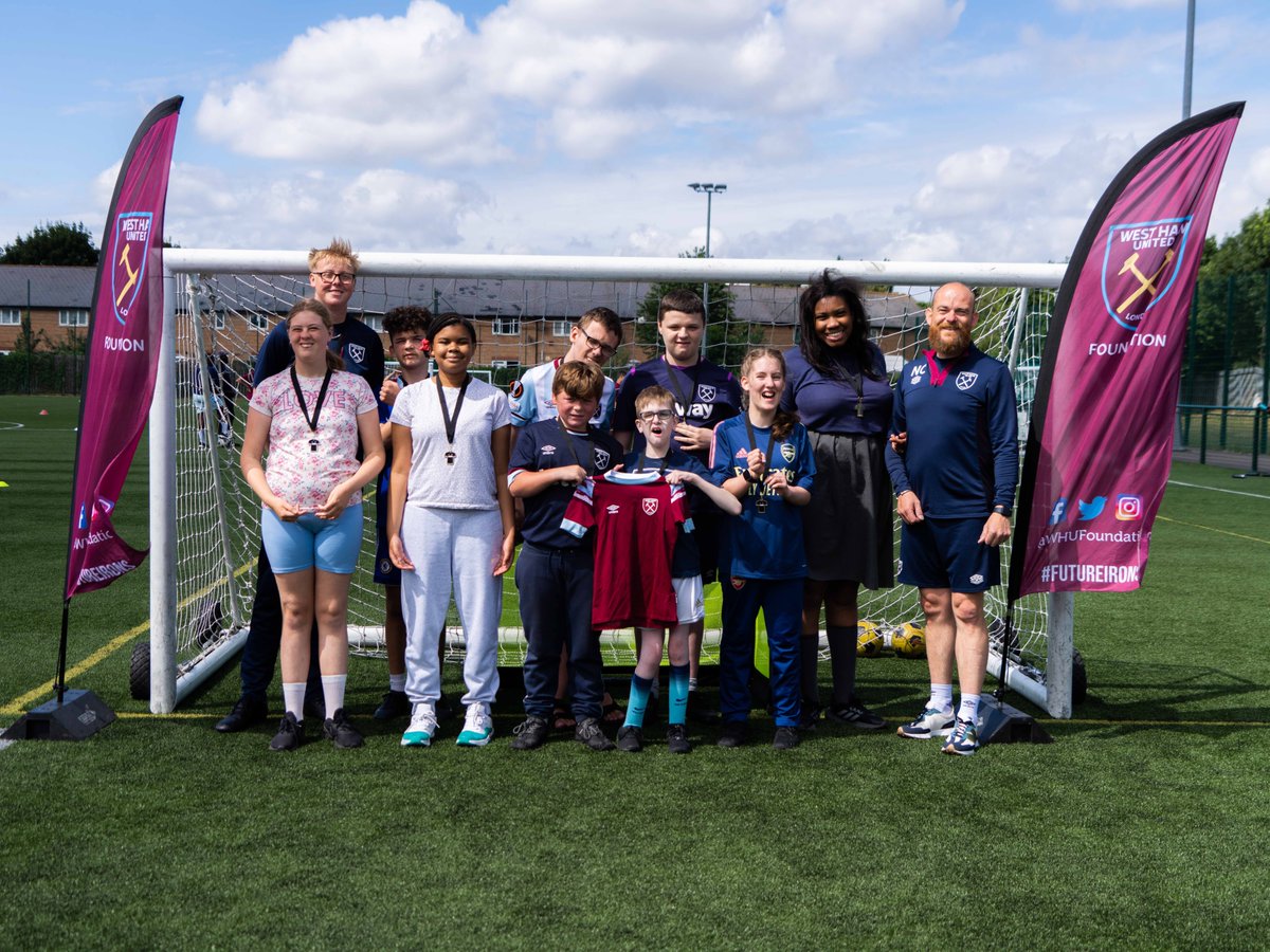 WHUFoundation's tweet photo. Celebrating the fantastic students from Corbets Tey! 🎉

They've conquered their fears and finished our 10-week #SEND programme, growing in confidence every step of the way. Well done on your amazing journey! 👏 https://t.co/bfKsA1ZVGP