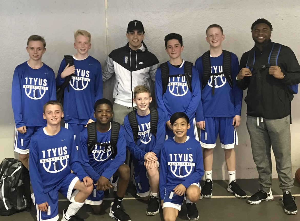 JackRobison17's tweet photo. Thank you @PulleyHoops &amp; @Team1Tyus for everything. I couldn’t ask for a better program and family to be a part of! https://t.co/3H9EW03hgV