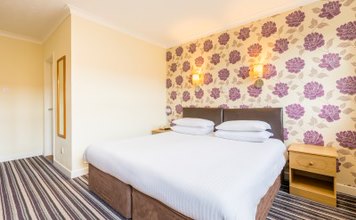 Escape to Guernsey 🏖️☀️

5nts from £539pp

📆 16 Jul-30 Sep 23
✈️ Gatwick
⛴️ Poole with a standard car

🏨 2🌟 Pandora, St Peter's Port
🍳 Breakfast

To Book:
📞Call us on 0800 3164 379
🚶Visit your local branch
🖱️Or click ow.ly/Jy1v50P0Csp

#WeAreABTAMembers