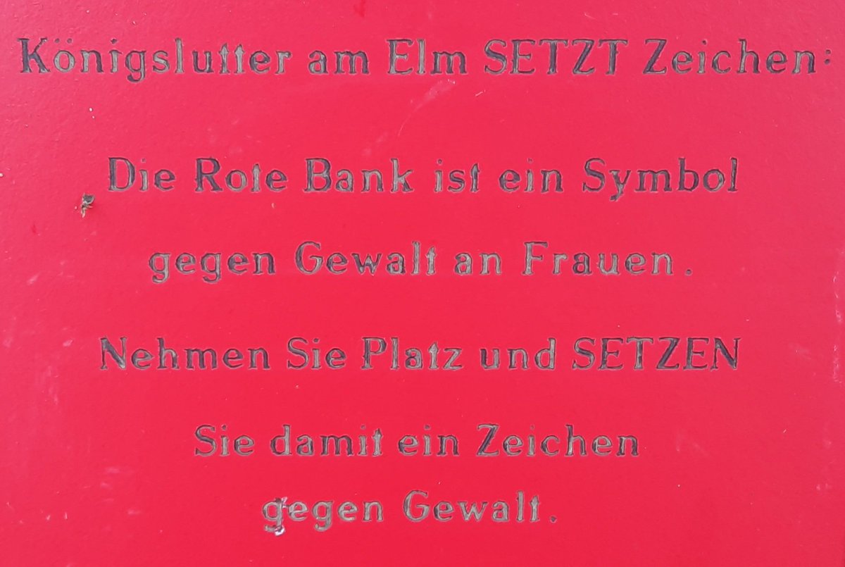 Selbstverständlich setzt auch #UnserSchönesKönigslutter ein Zeichen #GegenGewaltAnFrauen . . . und demnächst erklären wir auch noch genauer, was alles darunter zu verstehen ist! 
#AusAktuellemAnlass 
#RoteBank