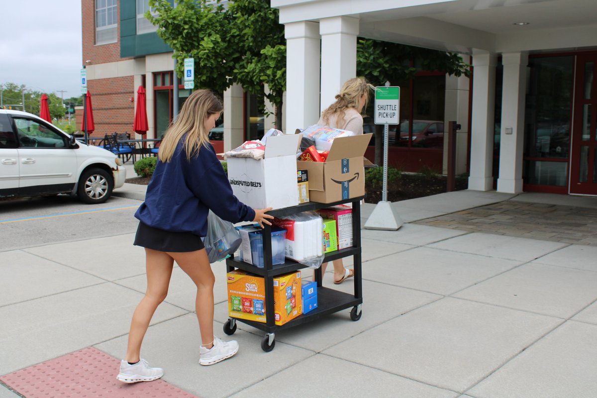 Yark Automotive Group (@yarkauto) on Twitter photo During the month of June, we collected pantry items for the <a href="/rmhctoledo/">RMHC of Northwest Ohio</a>. This morning, we delivered a car full of these pantry donations to the House! Thank you to everyone who donated!
Learn more about how you can support RMHC at rmhctoledo.org
#YarkCommunityPartner During the month of June, we collected pantry items for the <a href="/rmhctoledo/">RMHC of Northwest Ohio</a>. This morning, we delivered a car full of these pantry donations to the House! Thank you to everyone who donated!
Learn more about how you can support RMHC at rmhctoledo.org
#YarkCommunityPartner