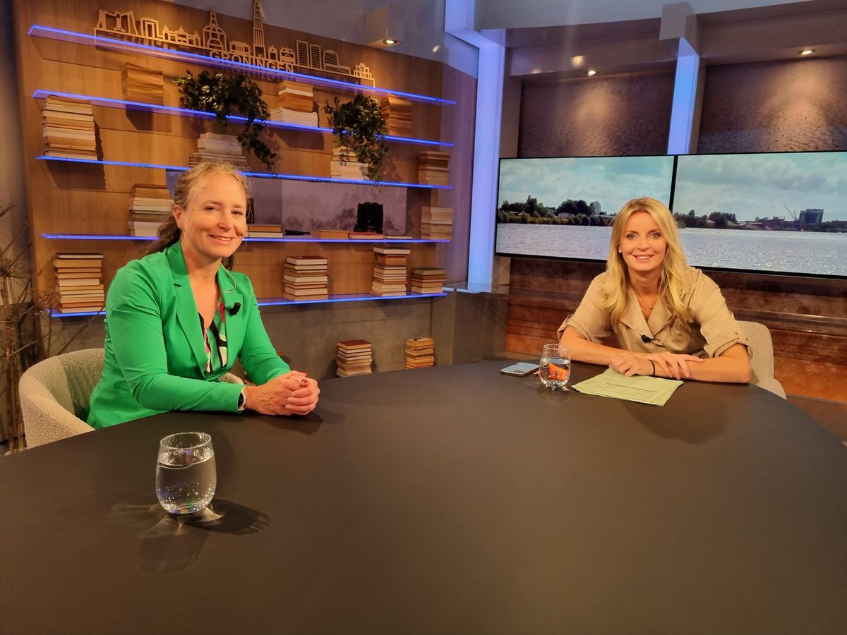 Danielle_Bkkrng's tweet photo. Ik mocht zojuist bij @rtvnoord in #NoordVandaag vertellen over #TijdvoorToekomst 📺
Ook was er'n reportage over 'de praktijk' bij de eerste school met @TToekomst, te weten Houwingaham. Zo tof 🥰
#gelijkekansenvooriedereen
💡Tip: de uitzending kun je nog de hele avond terugkijken https://t.co/c4Z5m3lDc1