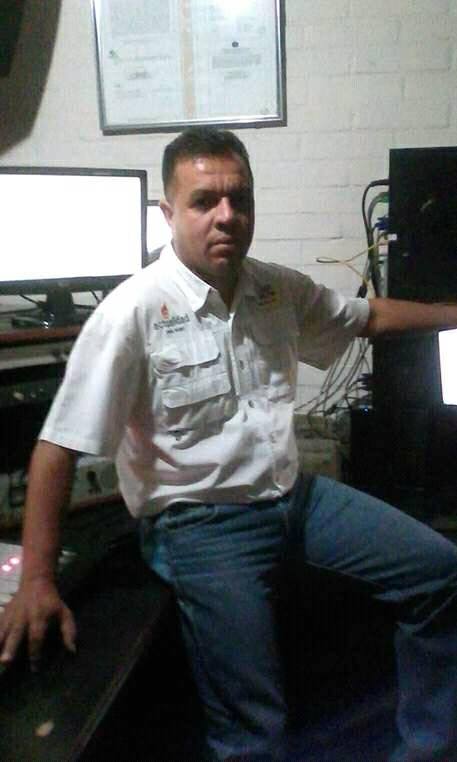 ArturoC69755641's tweet photo. #Cojedes| Inicia el programa La Elite de la Radio, a través de @Class987FM... Bienvenidos. #jul13 @tomaraujo28051 @pedrolinares01 @joseluismonroy @Juanjosanoja @musiusaboin @lilibethsandov @AlfonsoGuite @InnVenezuela @yusmarojimenez @CheoGonzalez https://t.co/C5Adem8RzL