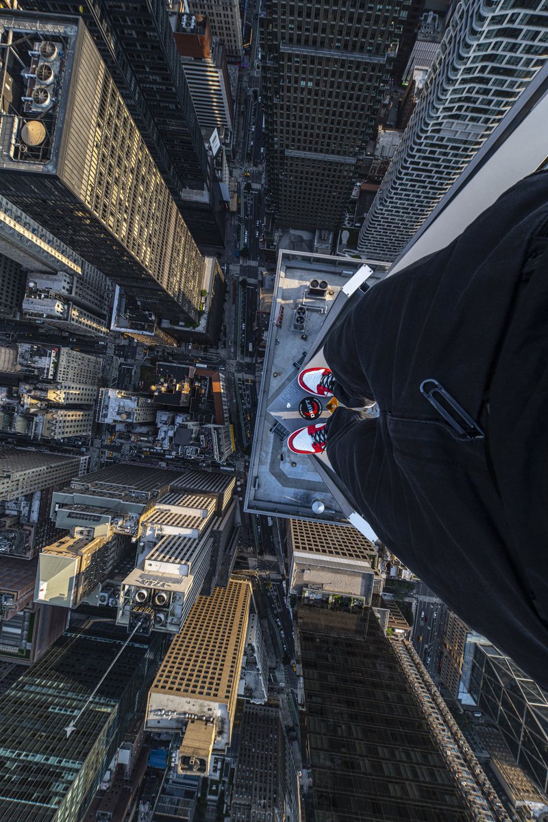 Golden hour in midtown