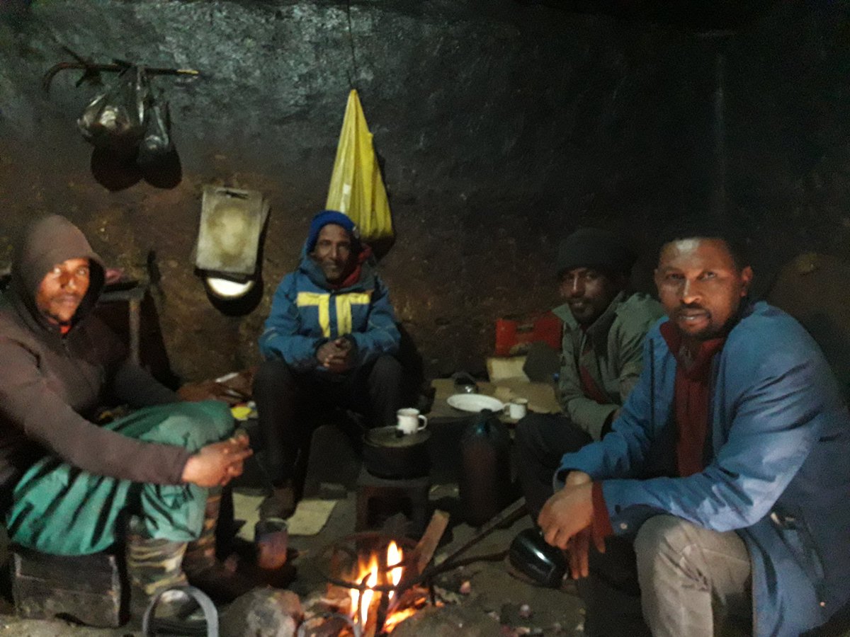 Visiting <a href="/KyKebero/">EWCP Ethiopian Wolf Conservation</a> team in Sanetti platea, 4200m asl , #Balemountains Eth. Bit of emotion as it was my last visit as field director, after 10 years along  #EWCP family. No doubt great job will continue to preserve #Ethiopianwolf.
<a href="/ClaudioSillero/">Claudio Sillero</a> 
<a href="/MarinoJorgelina/">Jorgelina Marino</a> 
<a href="/Arctic_paws/">Sandra Lai @sandralai.bsky.social</a>