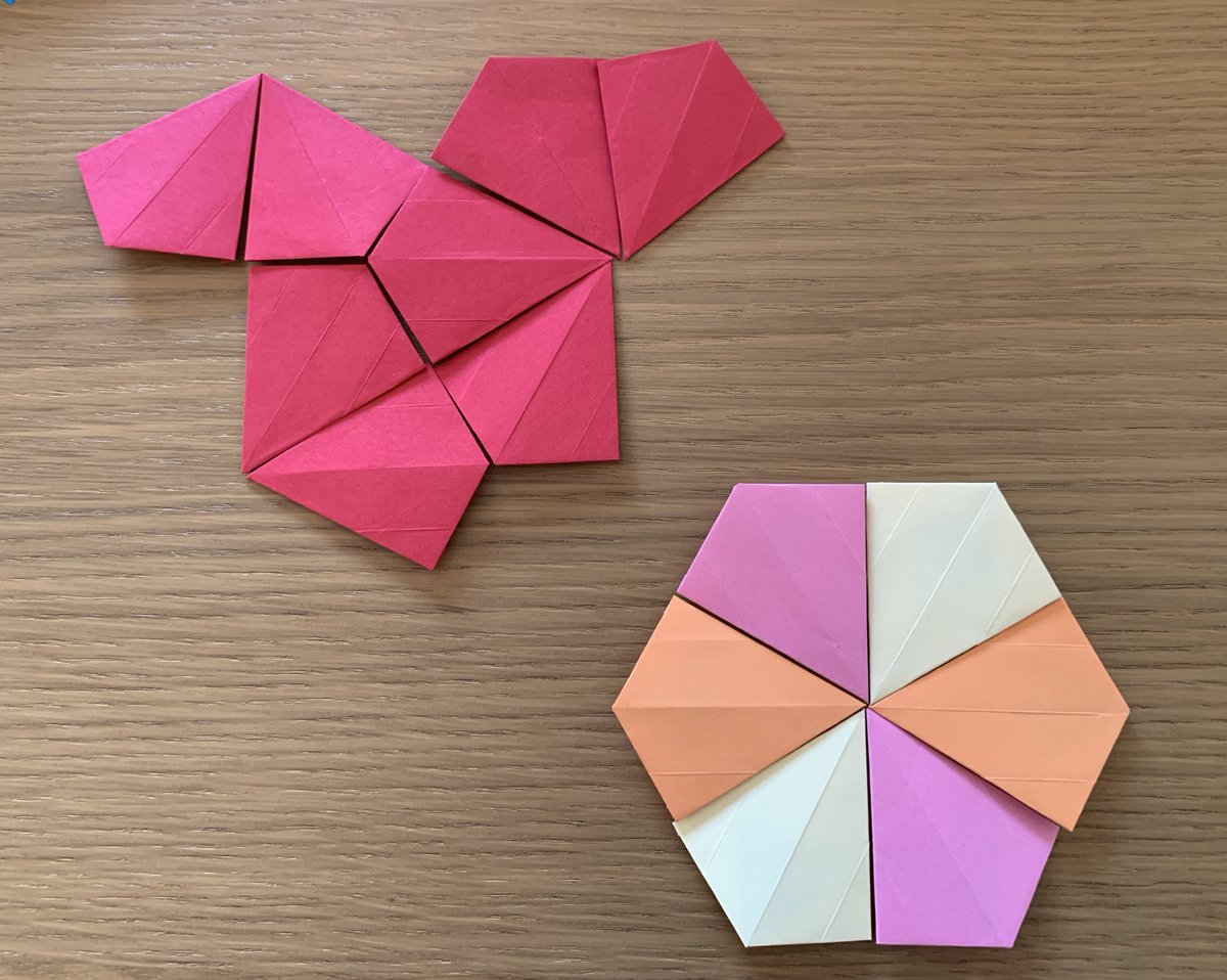 CarlesGranell4's tweet photo. No us perdeu el llibre 📚#ExploreMathWithOrigami de @dpscher i @ManhattanMarc 

👉🏼 Connexions entre matemàtiques 📐 i  origami ✂️ plenes de demostracions de figures i propietats, descomposicions, tessel•les i altres reptes 😍

Moltes idees i propostes per a l’aula! 🙌🏽 https://t.co/8FUpwbxwIs