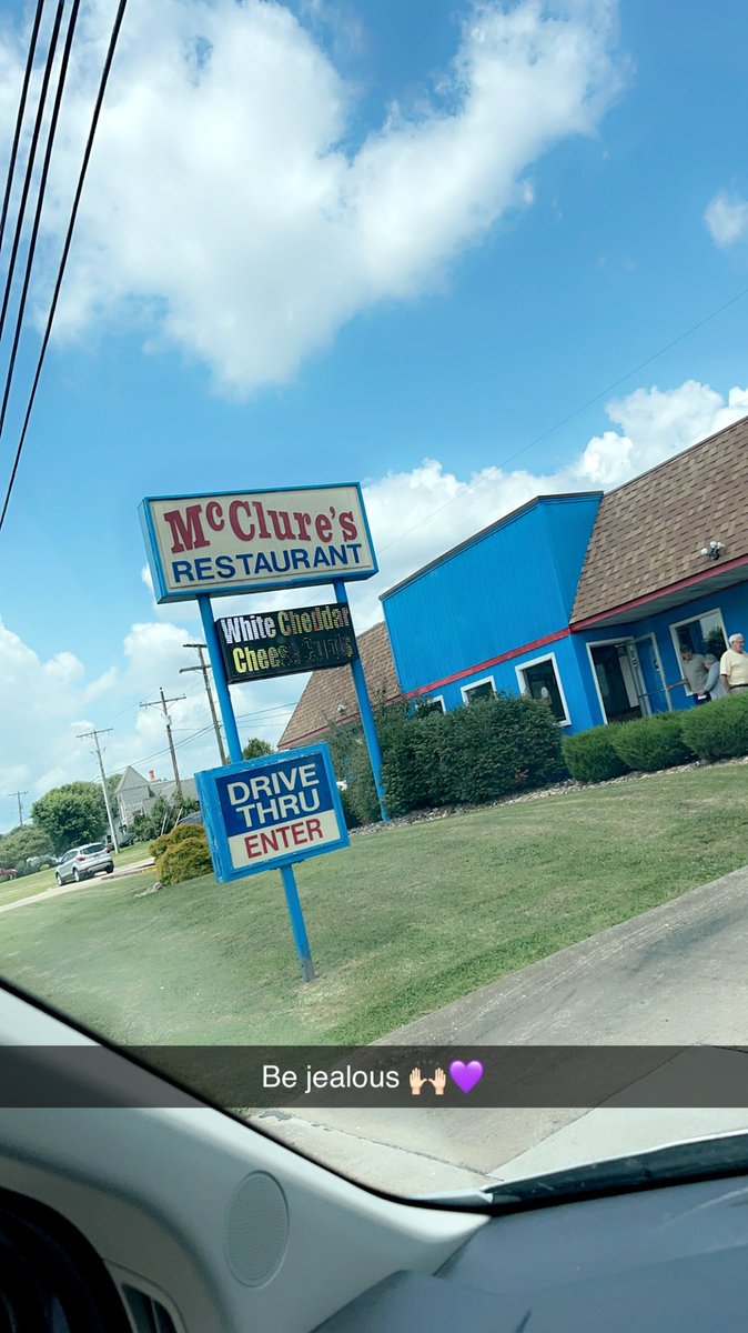 heatherperry97's tweet photo. I just so happened to be in Gallipolis this afternoon 💕 and was able to have this glorious restaurant again. https://t.co/V5gskedFmL