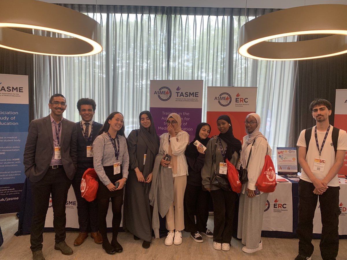 So wonderful to have prospective students from around Birmingham at the conference!

Enhancing widening participation as part of the ENRICH programme &amp; Practicing what we preach at <a href="/asmeofficial/">Association for the Study of Medical Education</a> 

Well done <a href="/RiyaEGeorge/">Dr Riya E. George</a> for making this happen! #ASME2023 <a href="/JonnyGucks/">Jonny Guckian</a>