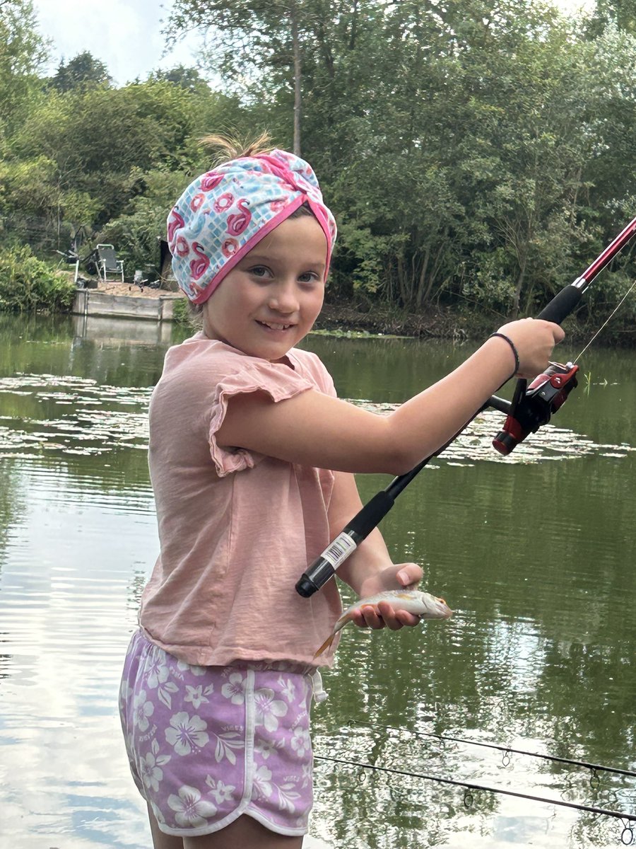 PaulMarler's tweet photo. Summer holidays are here! Lali out on the banks @YorkHouseSch @YH_Sport https://t.co/uzO0D0yFeI