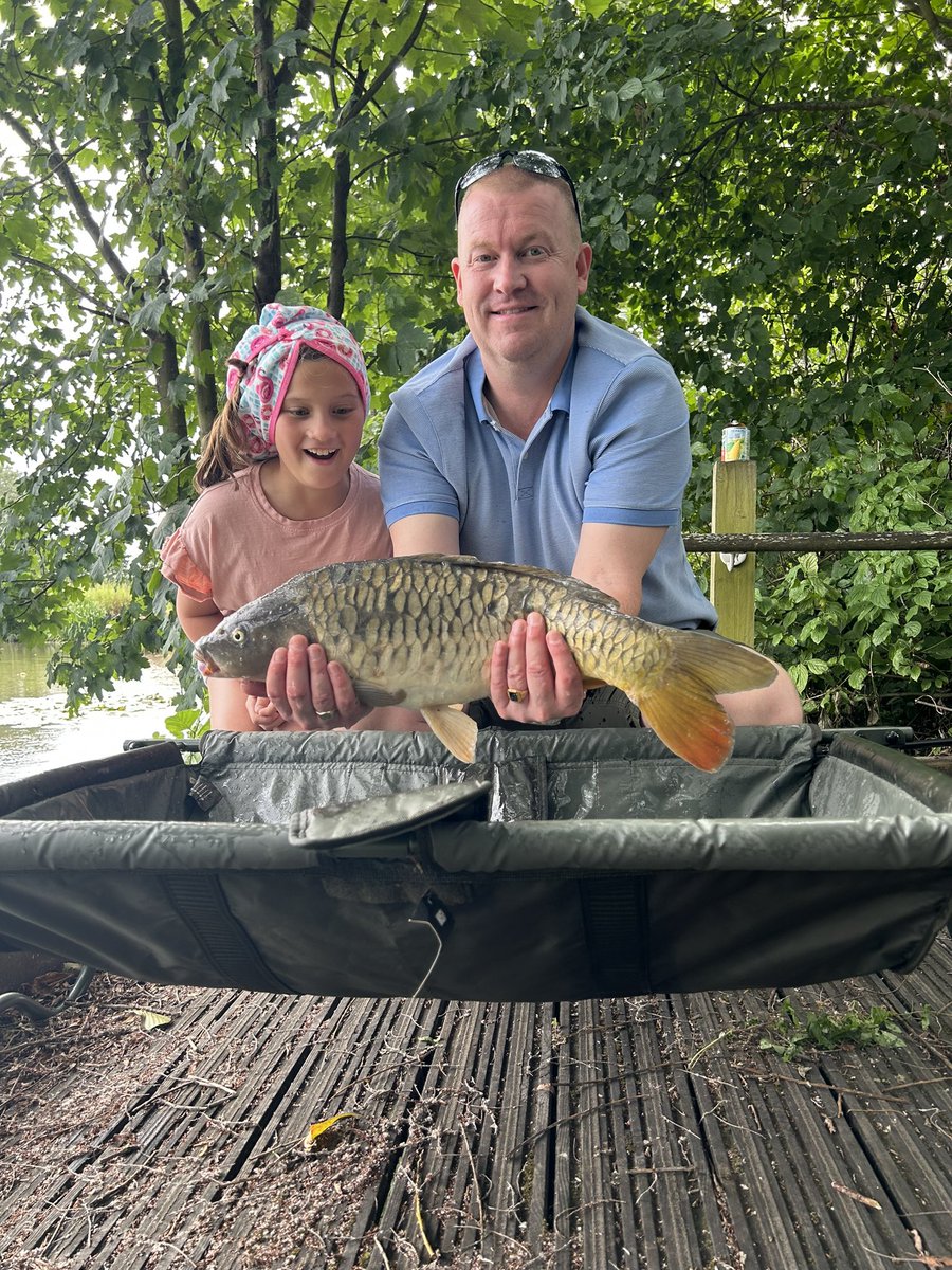 PaulMarler's tweet photo. Summer holidays are here! Lali out on the banks @YorkHouseSch @YH_Sport https://t.co/uzO0D0yFeI