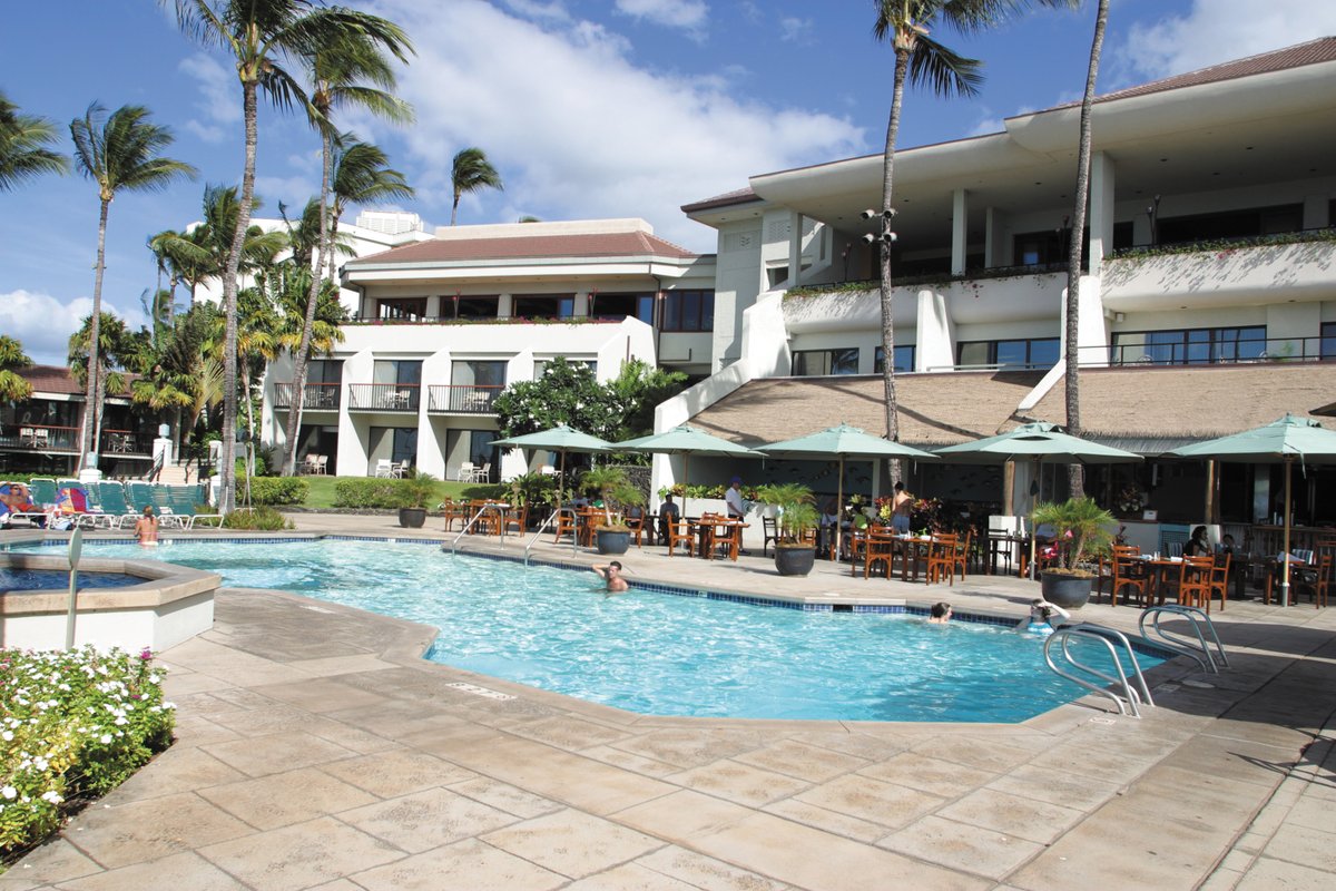 Window_Film_Man's tweet image. Say goodbye to excessive heat and glare, and hello to comfort and savings! 💰

Ready to experience the difference? Go Online for Your Instant Quote-&amp;gt; 🌐 371film.com
🌞
#WindowFilm #LLumar #Vista #CondoLiving #SarasotaFL #WindowTinting #UVProtection #EnergyEfficiency