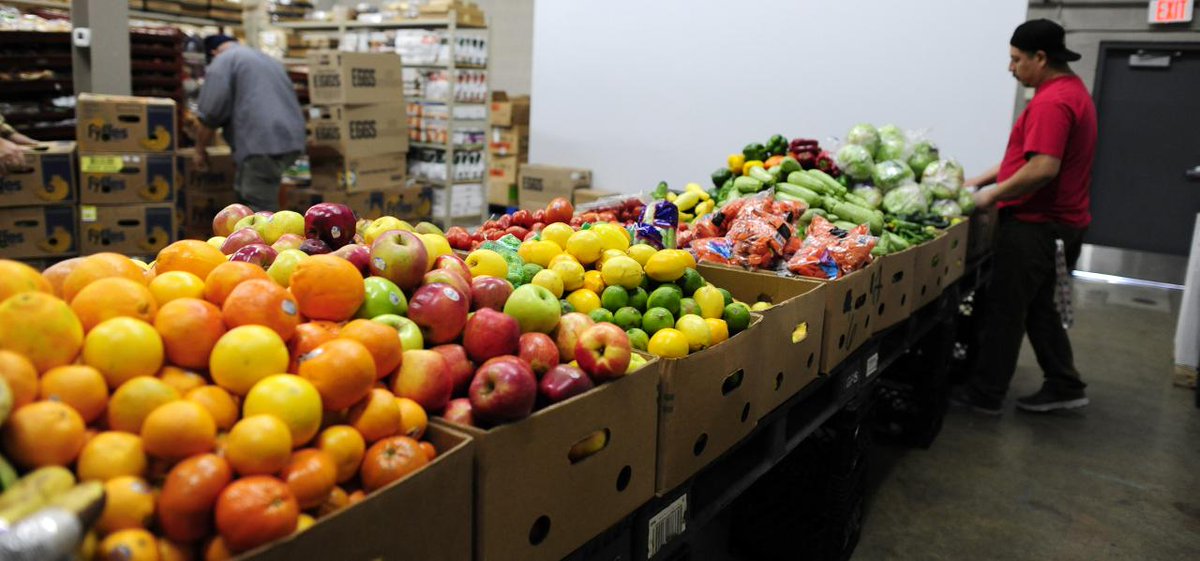 ceoTCB's tweet photo. Did you know that "4 million Texans struggle with hunger and food insecurity?" 

I love charities like Feeding Texas who are fighting to put an end to the hunger crisis in DFW.

What charities do you support?  

#stopworldhunger #DFWcharities

https://t.co/JwIJn9XXmF https://t.co/cxMrq1J2Pi