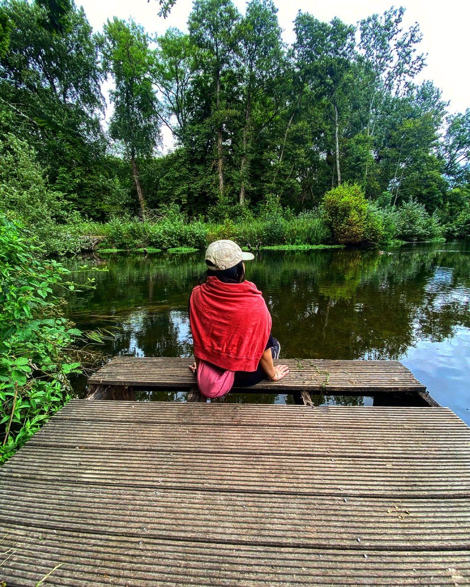 Feather_Charm's tweet photo. If you ever get the chance to go out into nature, I highly recommend you go. Nothing beats feeling refreshed with a nature walk.
#FeathersCharm #life #lifestyle #naturewalk #nature #summerhike #hike #naturehike #hiking #walk #parkwalk #naturepark https://t.co/0BfQm5PCOQ