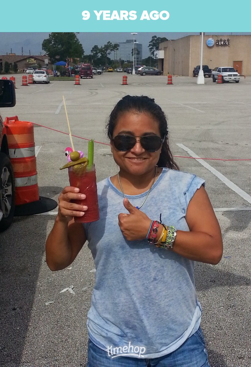 billsfanmonica's tweet photo. Went to #Daytona500 and had way too much fun before the race even started. π #tbt #hoopshero #bloodymary #funforprizes https://t.co/EWP0IvNlLD