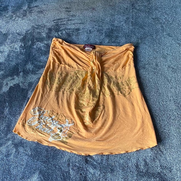 Adistelis's tweet photo. So good I had to share! Check out all the items I'm loving on @Poshmarkapp from @debbiesudduth1 #poshmark #fashion #style #shopmycloset #verawang #babyphat #manoloblahnik: https://t.co/AA3Cna9jPl https://t.co/qlFLglIdLJ