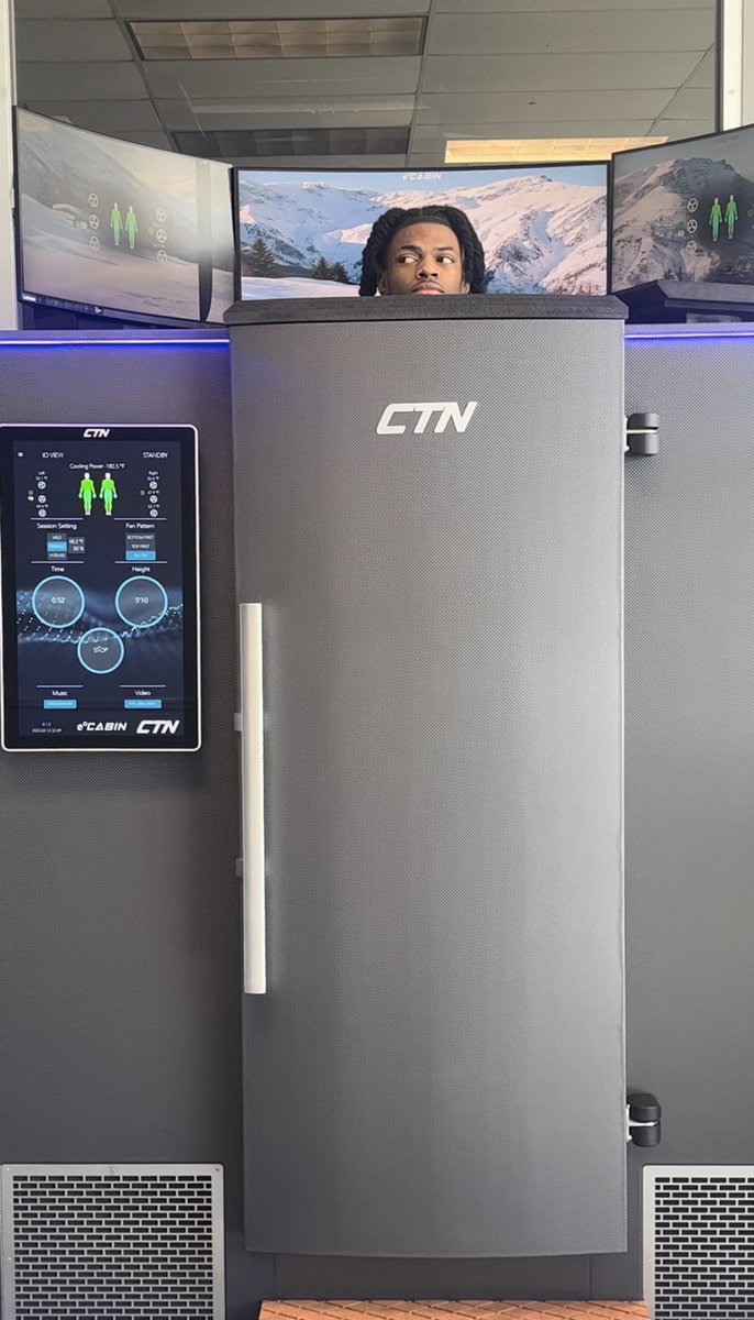 CryoPlusOnline's tweet photo. Give your soreness and swelling the cold shoulder!!
Here are a few benefits of Cryo:
INCREASES:
- Energy
- Endorphins
- Metabolism
- Collagen production
REDUCES:
- Inflammation
- Muscle aches
- Joint pain
#comechillwithus #recoveryis🔑
1700 S Main in Duncanville, TX https://t.co/ns93vOVIHR