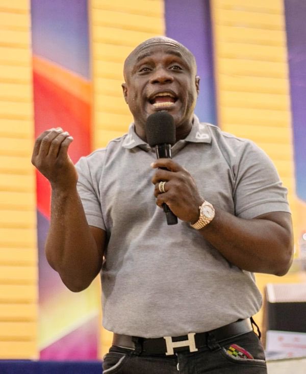 Human Rights Court dismisses Rev. Victor Kusi Boateng/Kwabena Adu Gyamfi’s application seeking to restrain me

The court held that his 2nd identity isn’t an alias but a deliberate separate identity

Another cost of GHS10,000 awarded against him

Truth shall always be vindicated🙏🏾