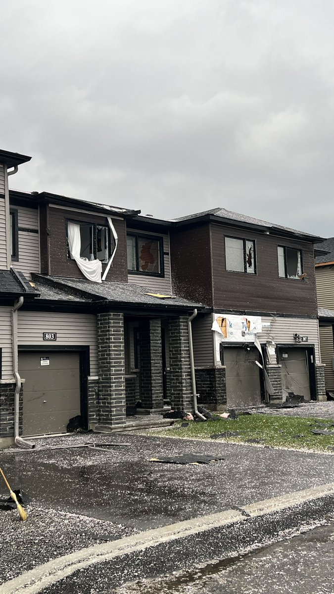 EnjoyTheTom's tweet image. Ground zero of the #tornado #ONStorm