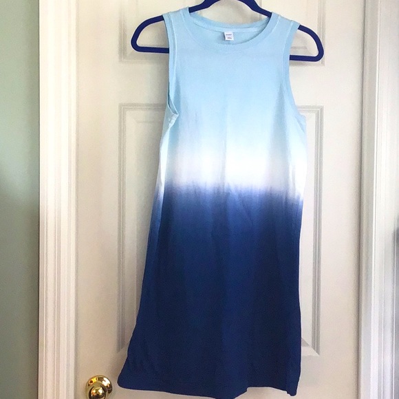 So good I had to share! Check out all the items I'm loving on <a href="/Poshmarkapp/">Poshmark</a> #poshmark #fashion #style #shopmycloset #jcrew #anntaylor #oldnavy: posh.mk/STYroFlepBb