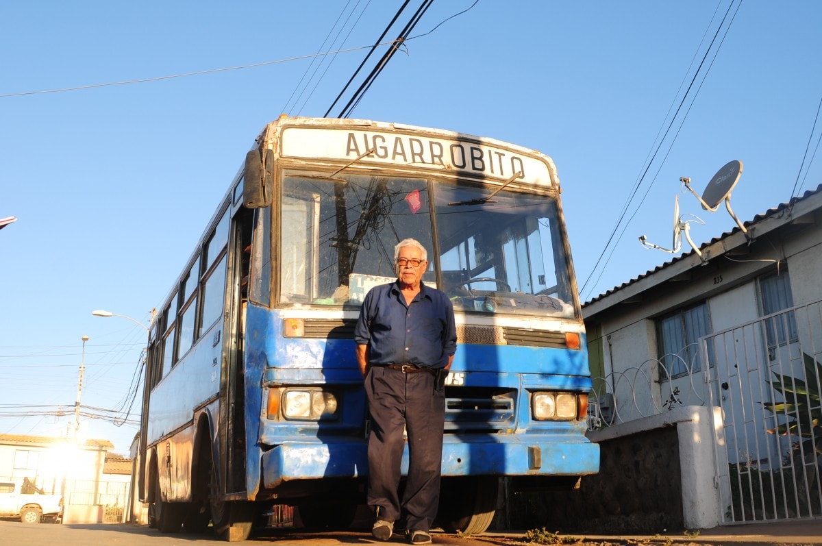 #Elqui Pesar en Algarrobito por fallecimiento de "Bochito" ex conductor de micro rural por 44 años desde el pueblo al centro de #LaSerena 
Su historia ➡️ goo.su/0MoMCOz