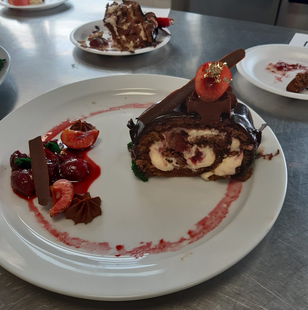 TMCpatisserie's tweet image. Well l really need to congratulate both Shirin and Ana on reaching the National Finals of The World Skills Patisserie and Confectionery competition, you&apos;ve done yourselves both proud. 
@ChrisKenyonTMC @MaxineTMC1 @cake_FROSTing @CwhitworthTmc @racelcurry