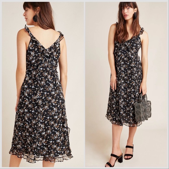 shessassystore's tweet photo. So good I had to share! Check out all the items I'm loving on @Poshmarkapp from @miller_tamyra #poshmark #fashion #style #shopmycloset #lulus #anthropologie #elementz: https://t.co/DQoCCSyjoE https://t.co/q92HFjG9xh