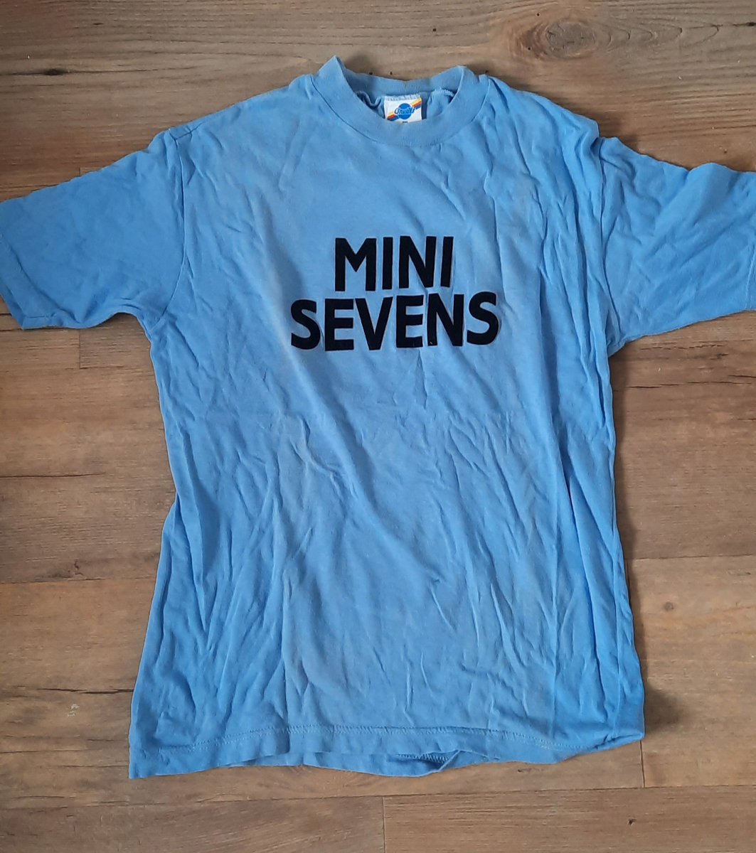 AnnaFizz's tweet photo. @RosemaryCollier @SecondCaptains @qprmeath Must be where this t-shirt came from! https://t.co/M3aD6SWi8v
