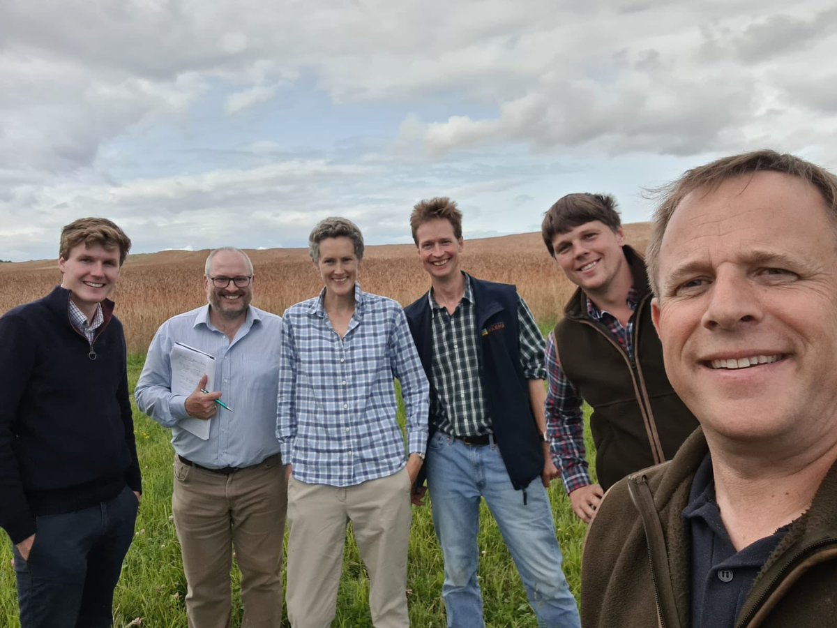 Judging for 2023 <a href="/FarmersWeekly/">Farmers Weekly</a> Arable Farmer of the Year continues. An afternoon spent in the Kent Countryside with finalists James and Emma Loder-Symonds. Also present Assistant Farm Manager Hugo Dwerryhouse, <a href="/willoliver88/">Will Oliver</a>, <a href="/RichAllisonFW/">Richard Allison</a>. Next stop, the Borders of Scotland!