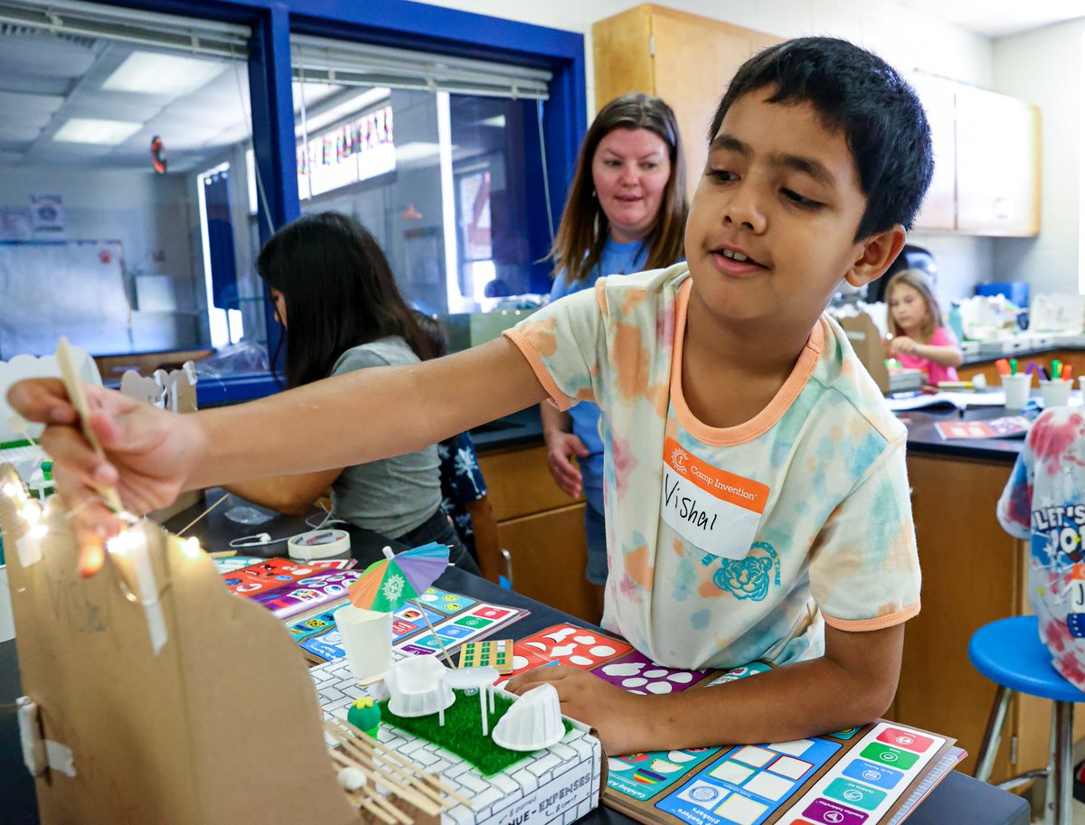 HaysCISD's tweet photo. Going on this week at Barton Middle School, students K-6th grade are putting their creative minds to work as they participate in Camp Invention 2023! https://t.co/aWbMqg0Nkk