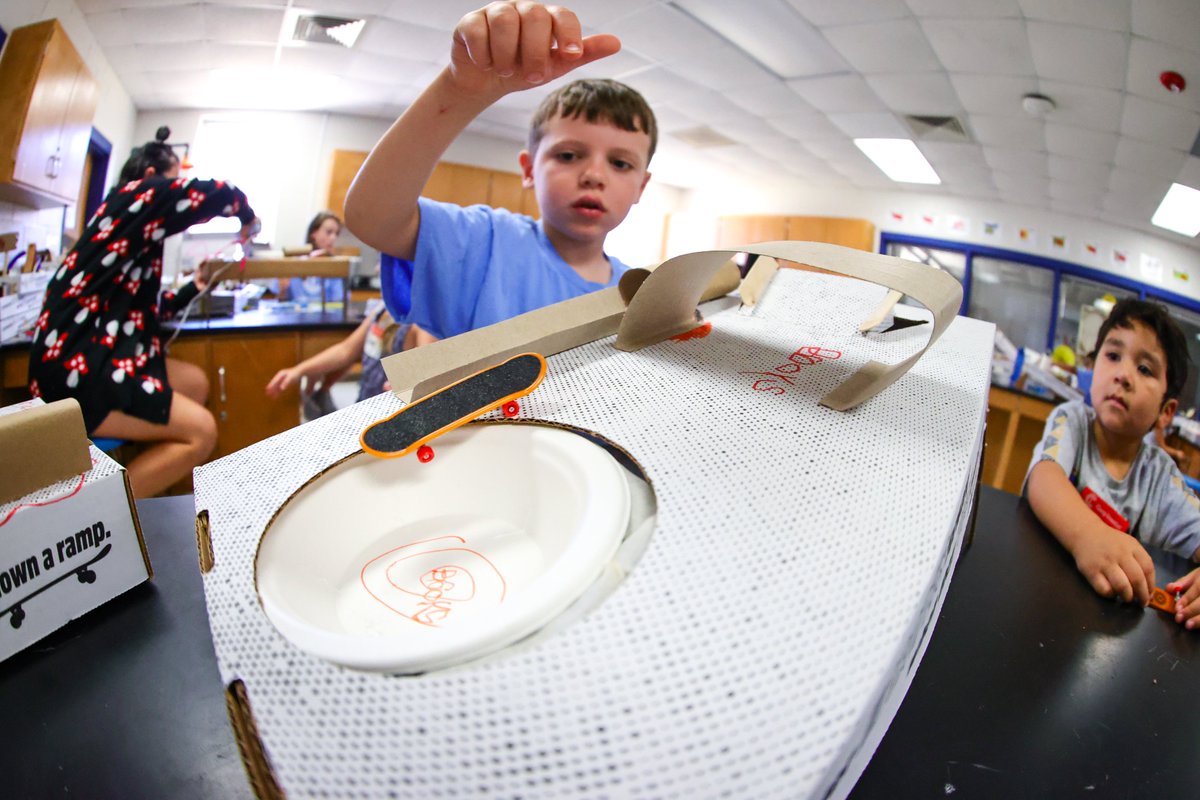 HaysCISD's tweet photo. Going on this week at Barton Middle School, students K-6th grade are putting their creative minds to work as they participate in Camp Invention 2023! https://t.co/aWbMqg0Nkk